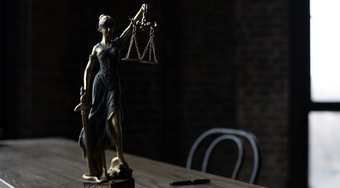 Boşanma Davalarında İkrar Hakimi Bağlar Mı?